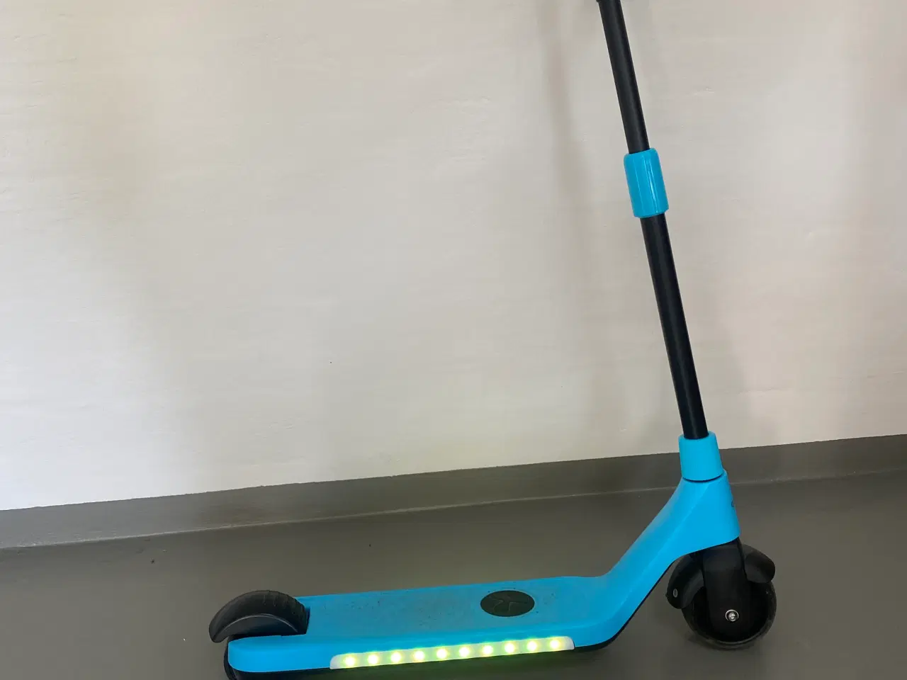 Billede 1 - El løbehjul til børn 