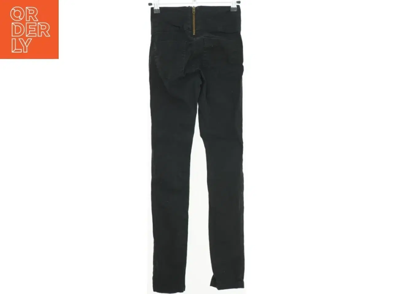 Billede 2 - Sorte bukser med lynlås fra D.Xel (str. 140)