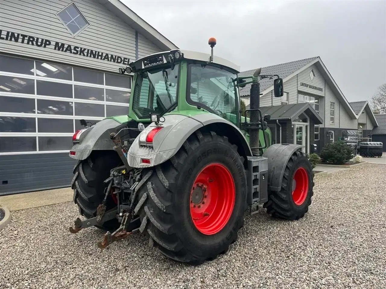 Billede 14 - Fendt 826 Vario Pæn godt udstyret traktor.