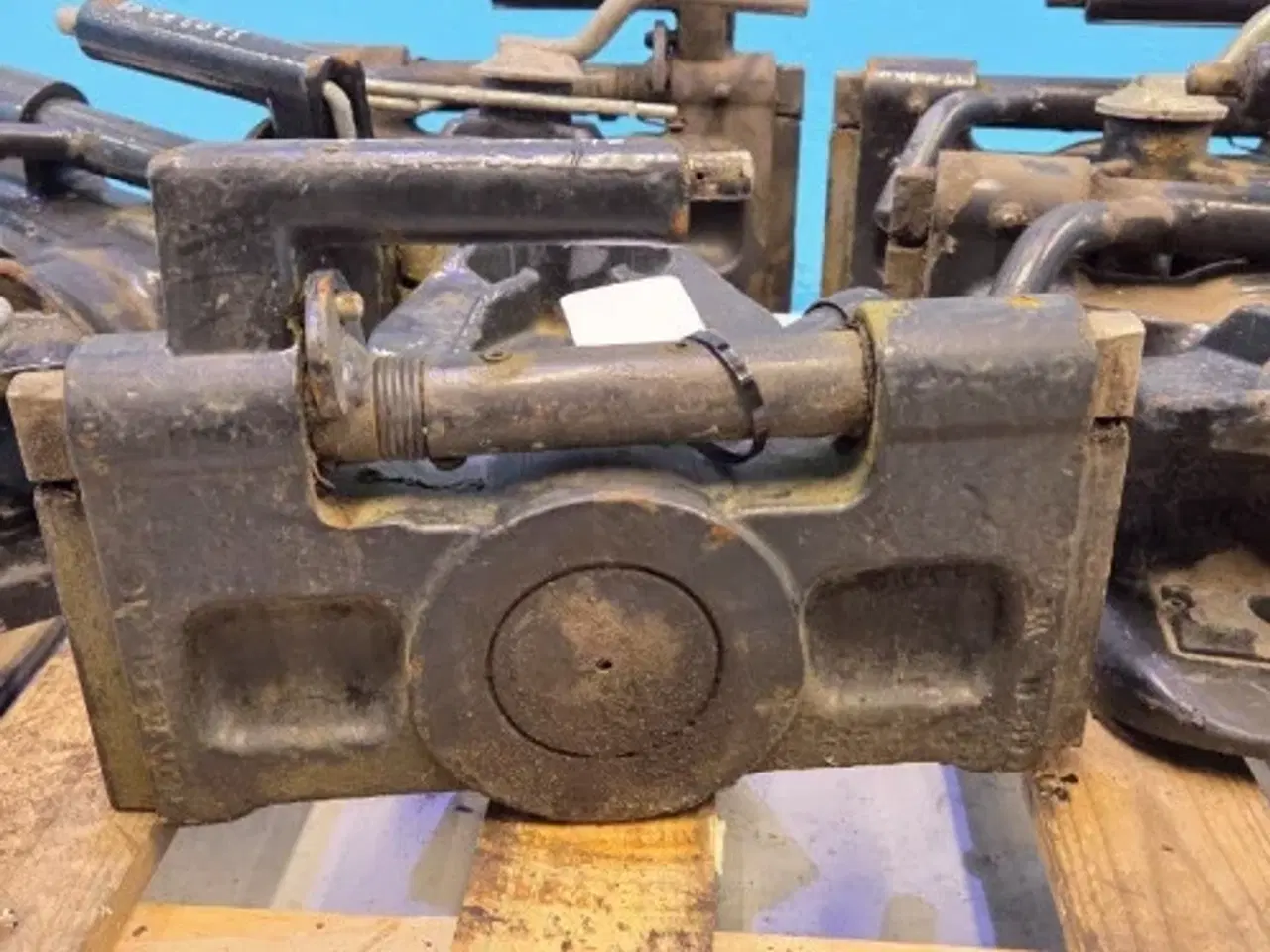 Billede 15 - New Holland T7.175 Hitch 82027298  5Stk