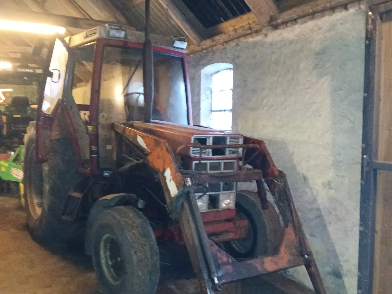 Billede 1 - Traktor: IH 856 XL