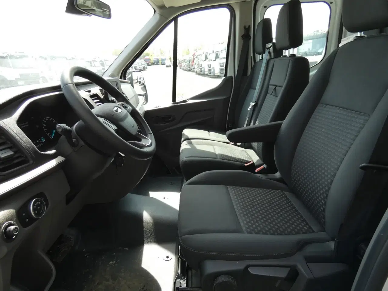 Billede 9 - Ford Transit 350 L3H1 2,0 TDCI HDT Trend RWD 165HK DobKab 10g Aut.
