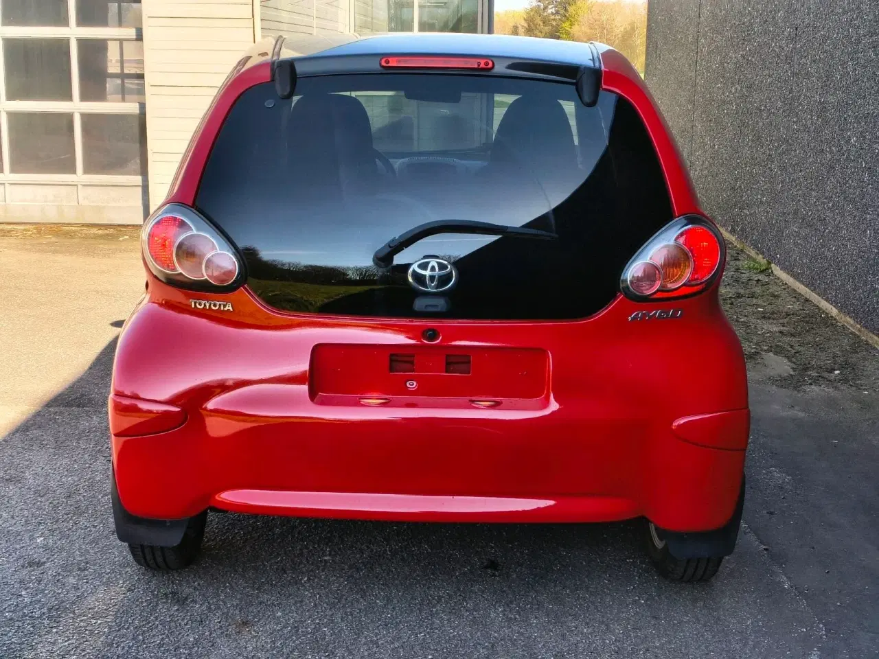 Billede 4 - Toyota Aygo 1,0 VVT-I Red&Black 68HK 5d