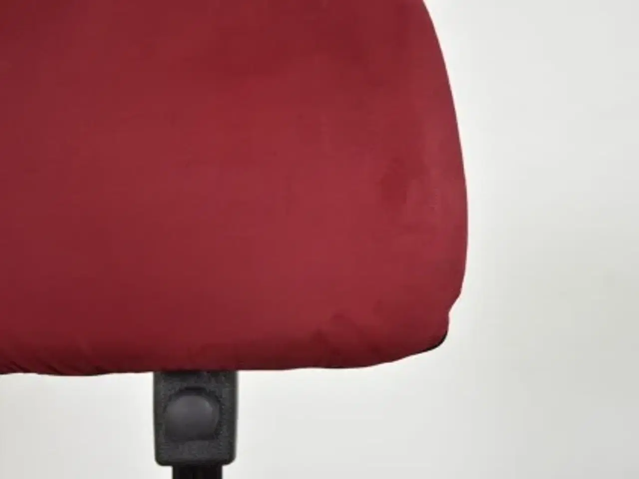 Billede 7 - Häg credo kontorstol med rødt polster og blankt understel