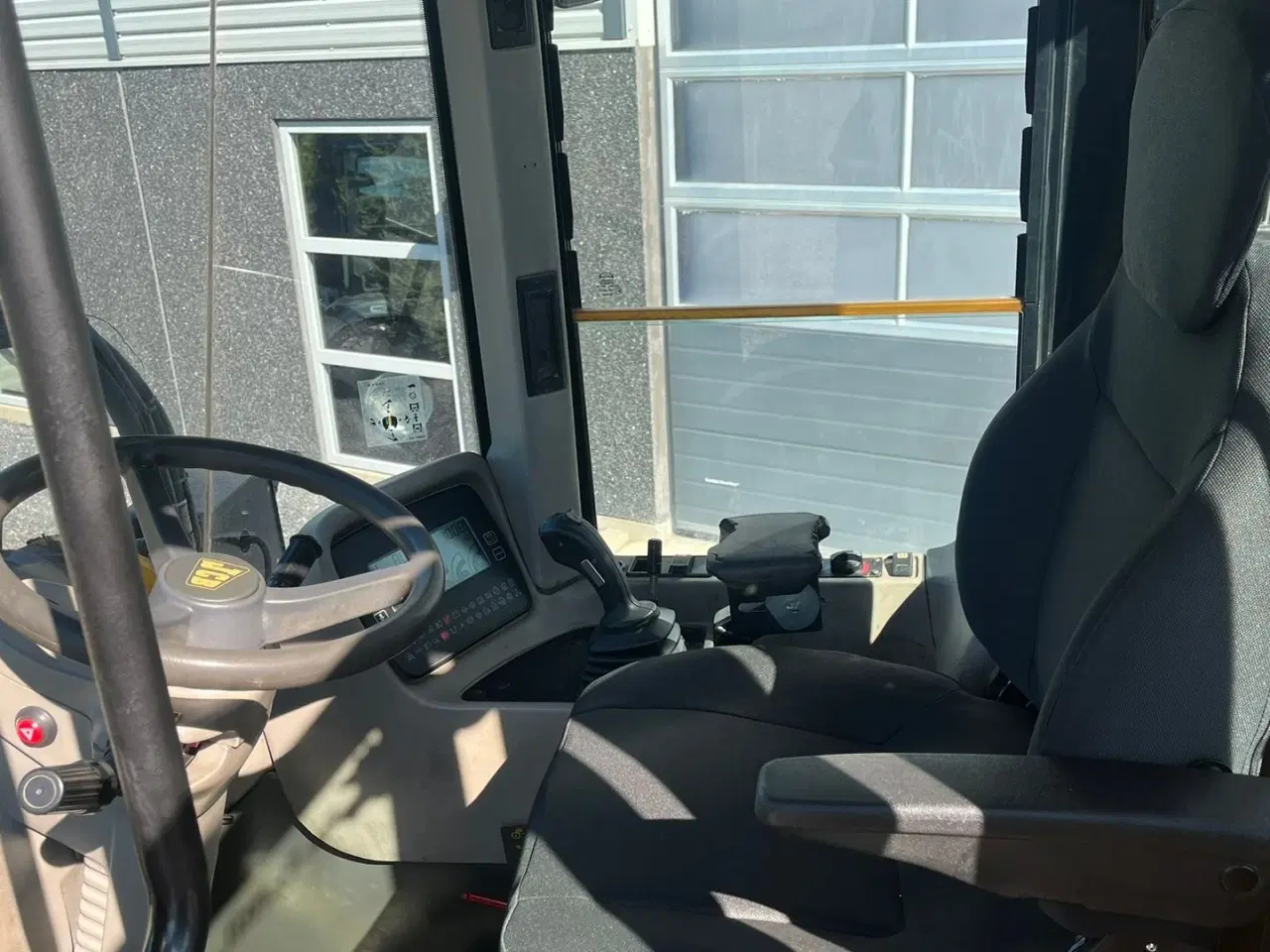 Billede 6 - JCB 426 med traktor dækmontering og hurtigskifte samt centralsmørring
