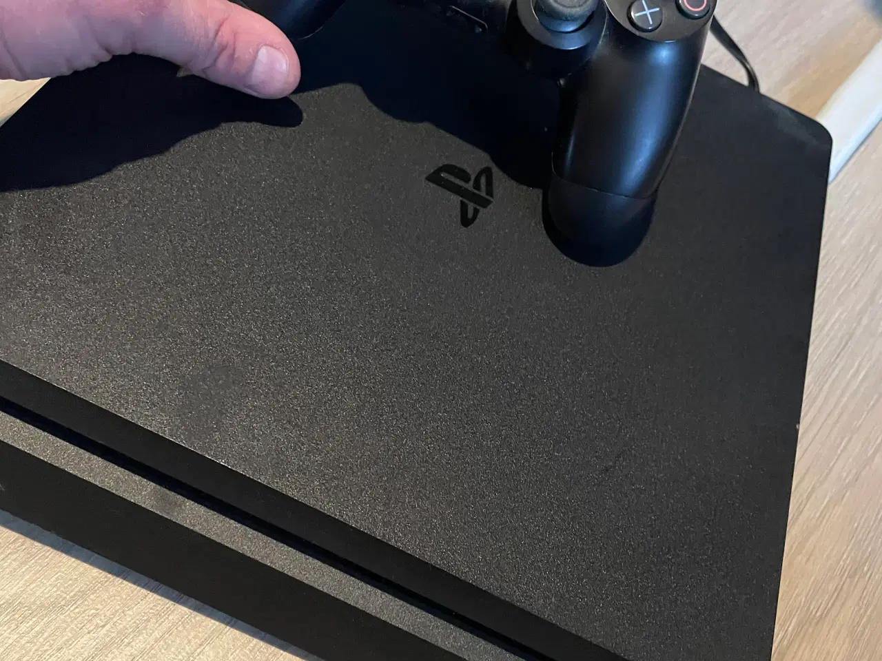 Billede 2 - Ps4 inkl controller