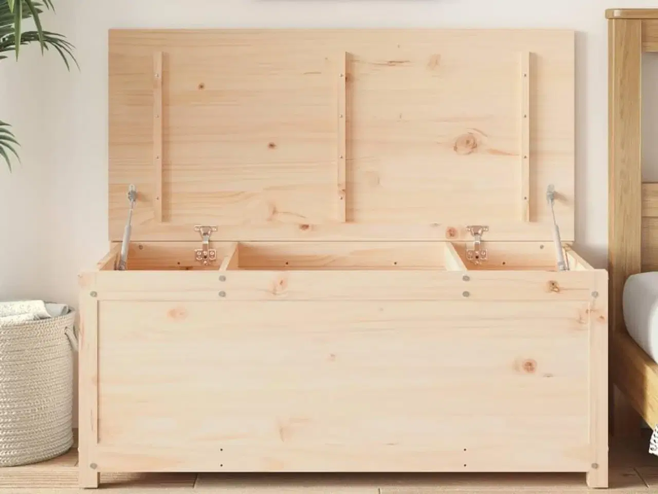 Billede 1 - Opbevaringskasse 110x50x45,5 cm massivt fyrretræ