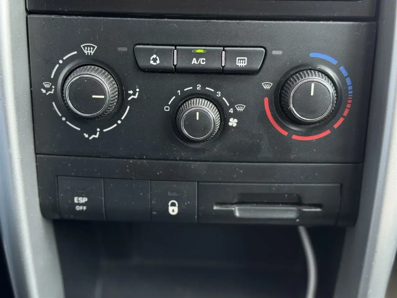 Billede 15 - Peugeot 207 1,6 HDI Comfort Plus 90HK 3d