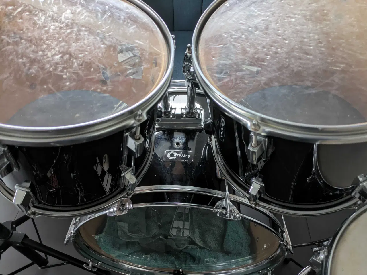 Billede 4 - Flot trommesæt, meget lidt brugt