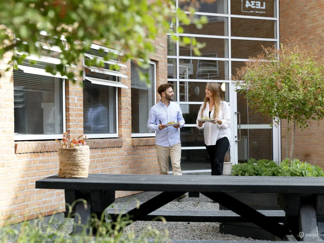 Billede 1 - Attraktive lyse kontorfaciliteter på eftertragtet placering i Hillerød