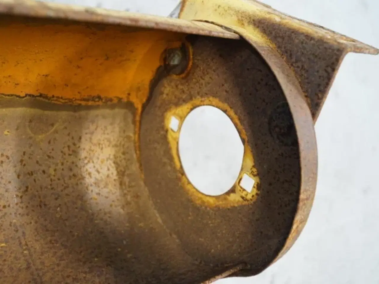 Billede 14 - New Holland 1530 Returrør 80417101