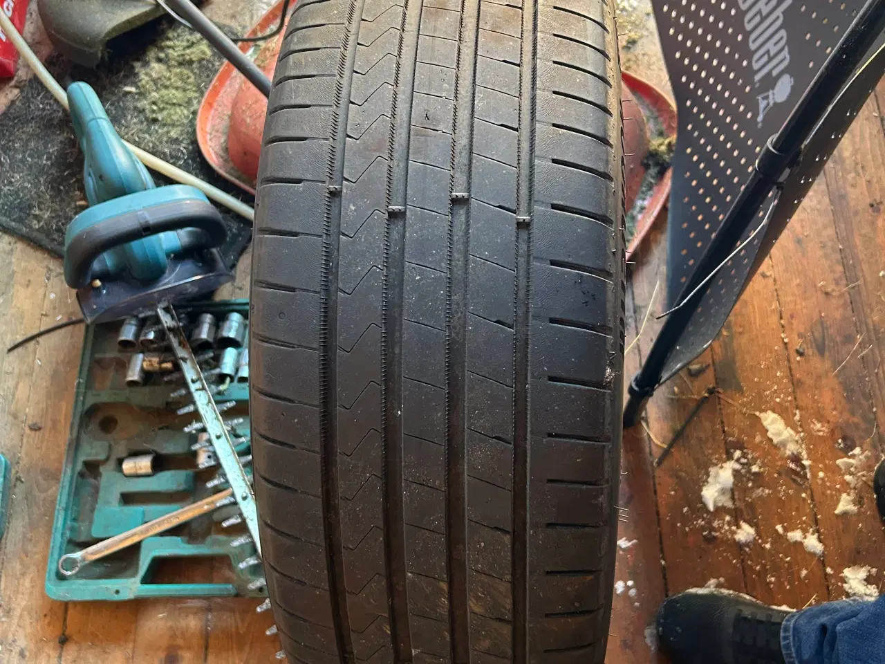 Billede 2 - Fine sommerdæk kørt en sæson