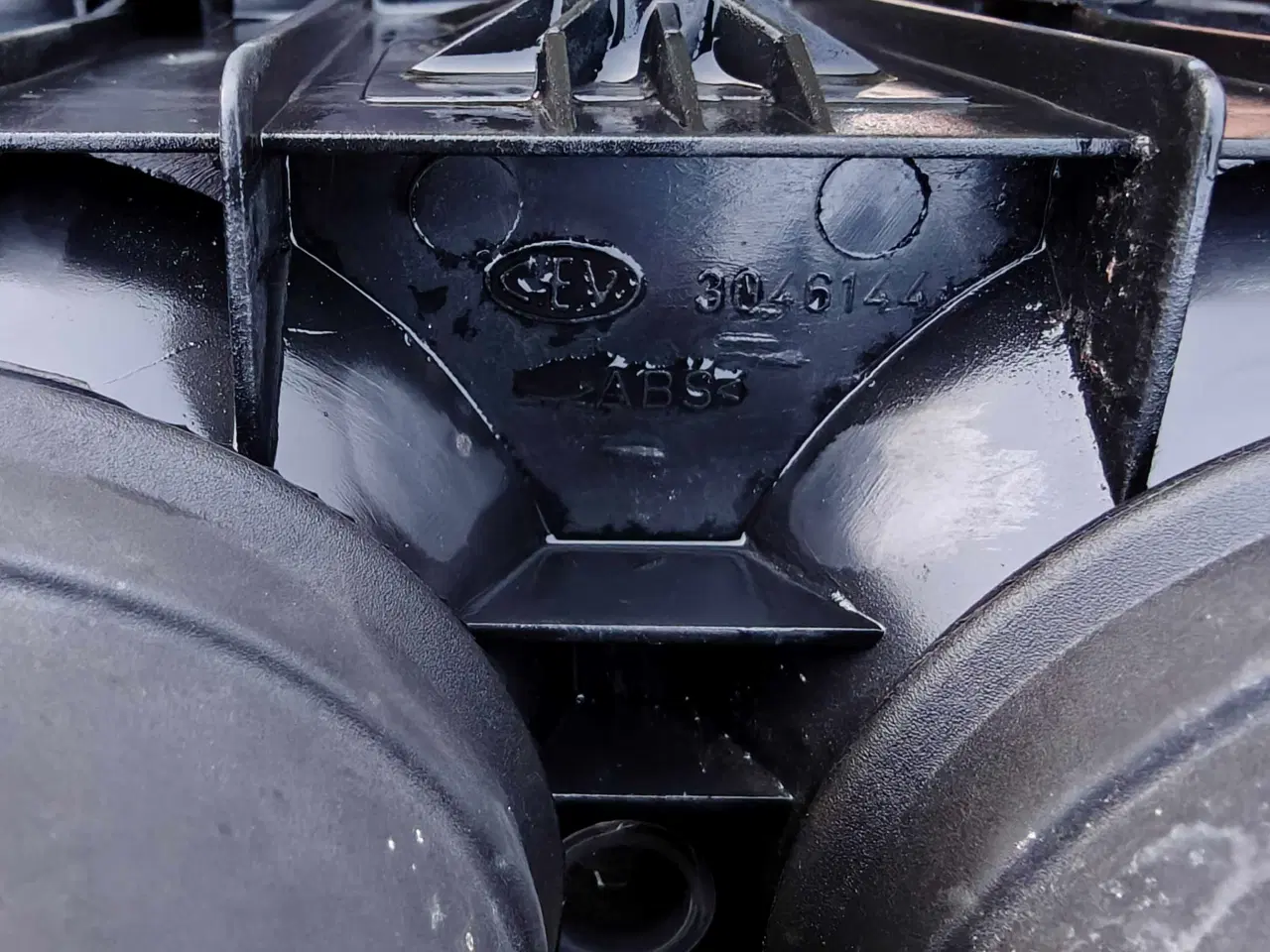 Billede 3 - Aprilia SR 50. Original Forlygte Komplet. 2 Pære