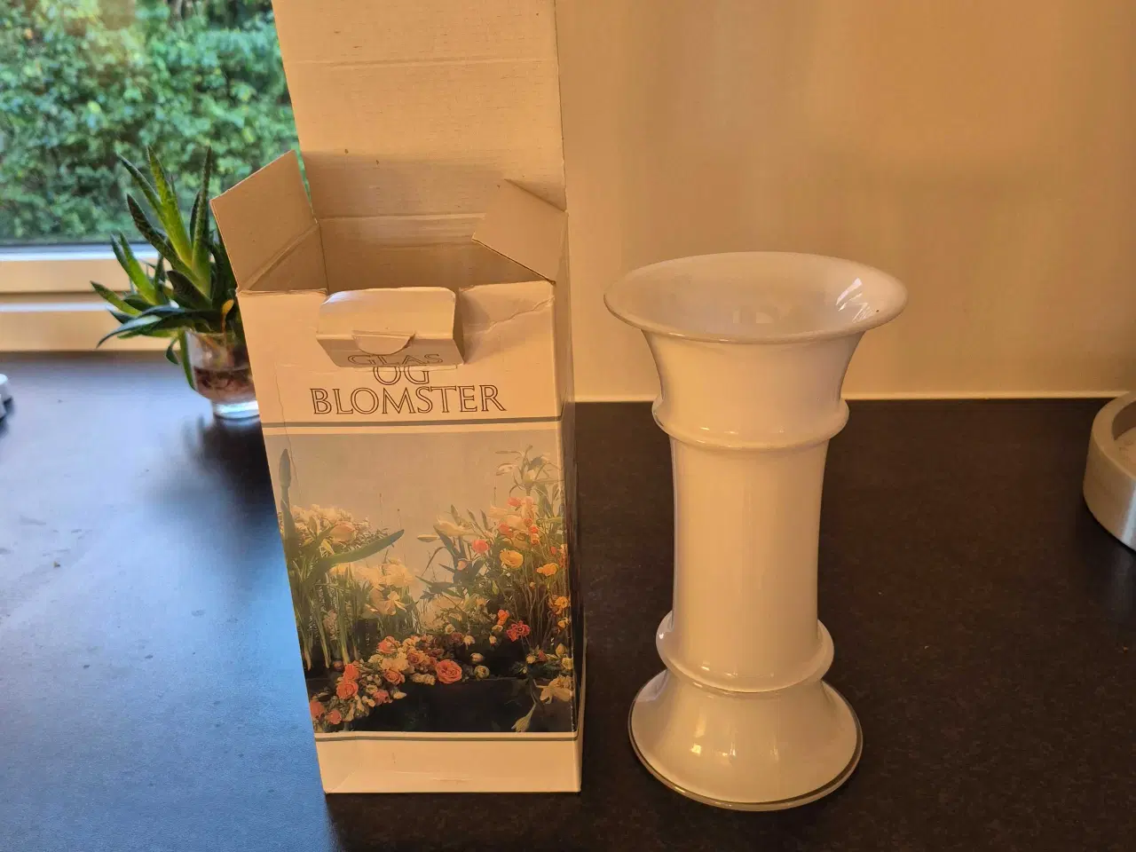 Billede 2 - Holmegaard MB vase 23 cm