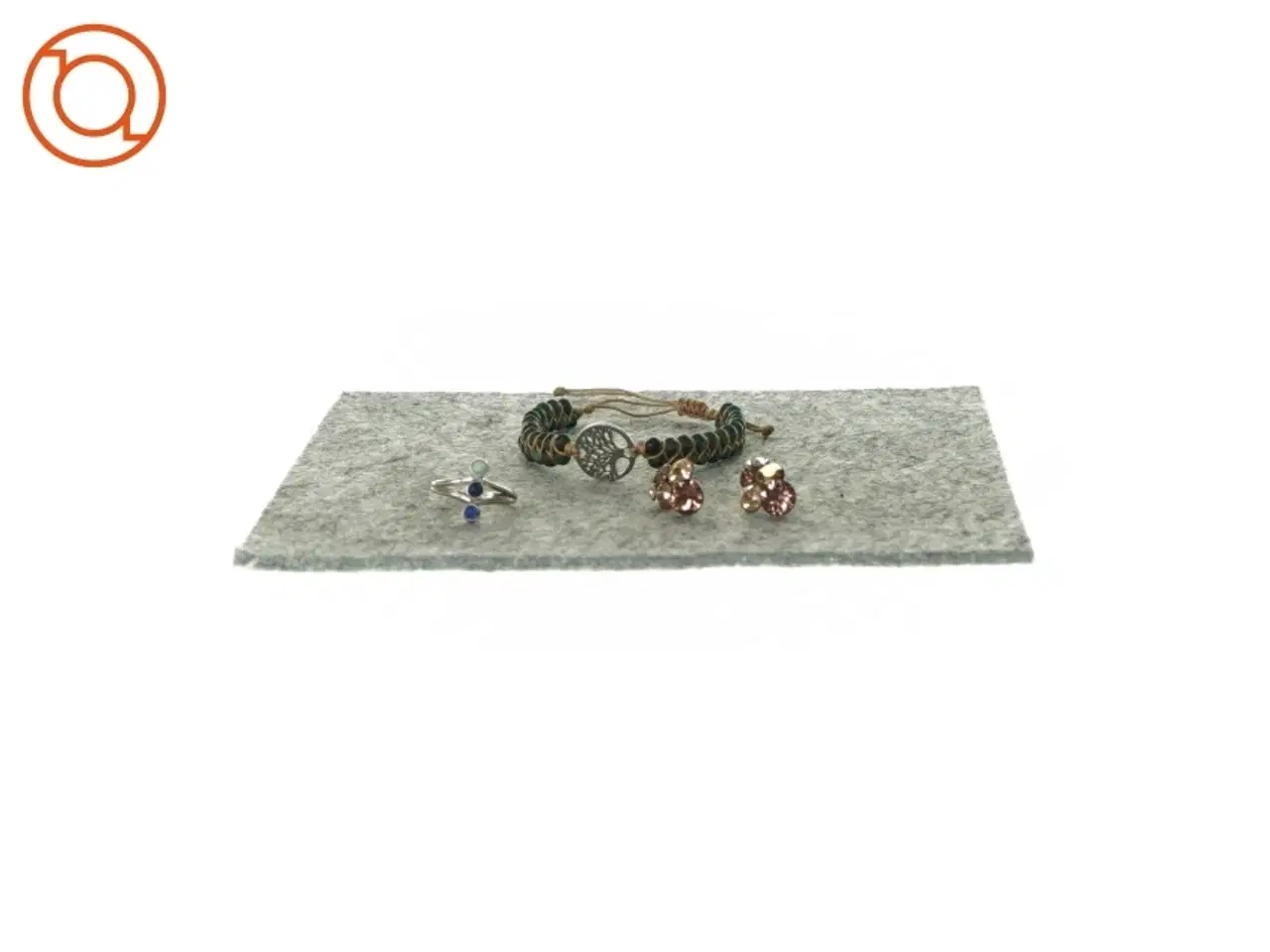 Billede 1 - Smykker: Armbånd, ørestikkker og ring