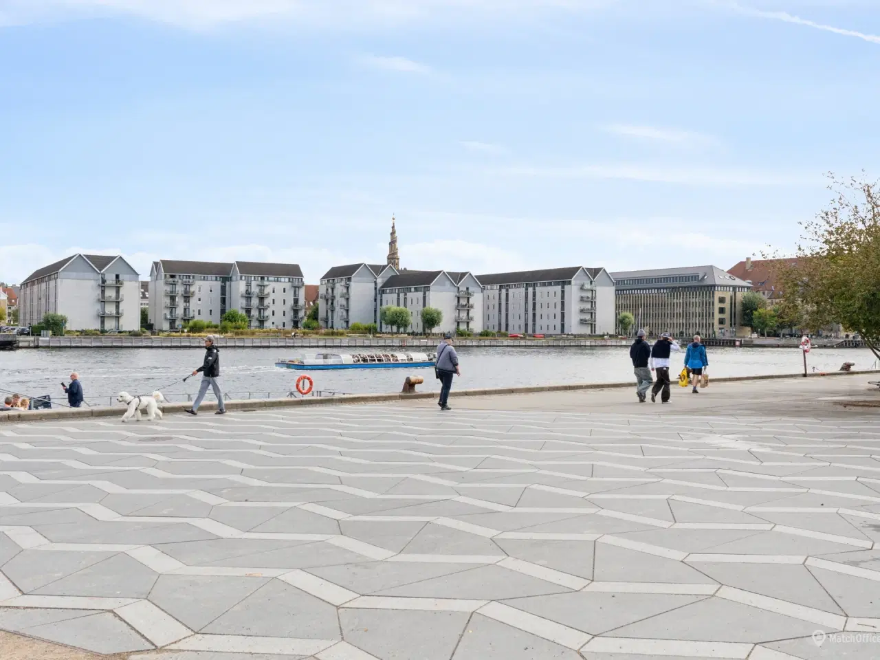 Billede 10 - Smukt højloftet kontor/showroom - med udsigt til havnepromenaden