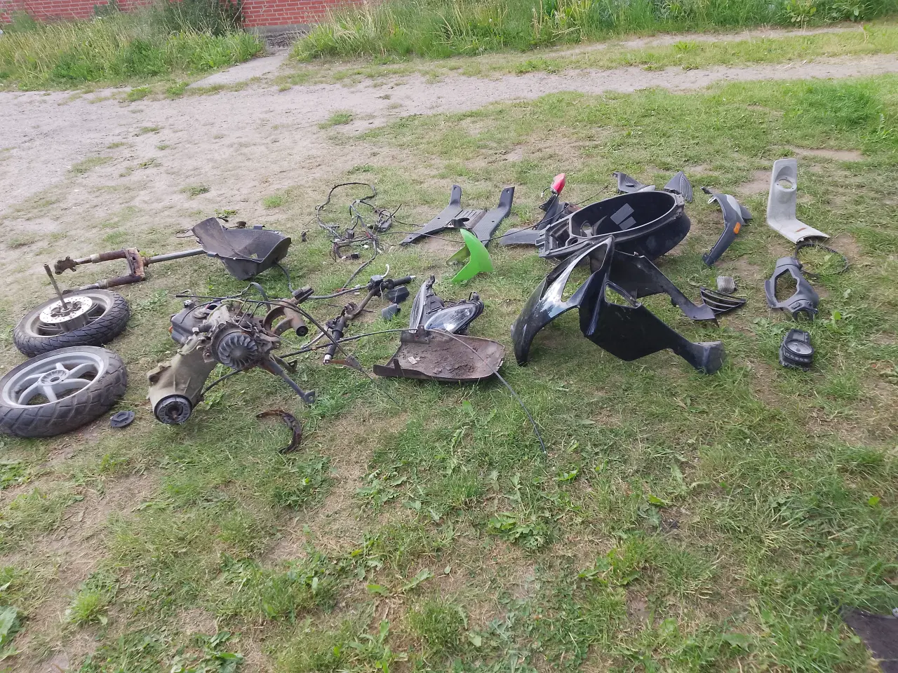 Billede 3 - Dele til Piaggio nrg sælges 