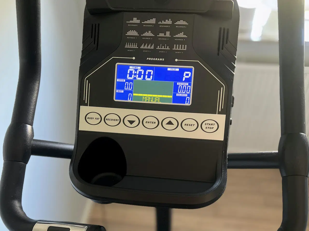 Billede 2 - Masterfit TP900 Motionscykel med iConsole+training