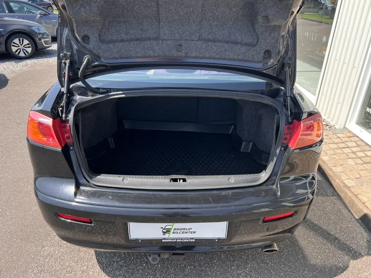 Billede 6 - Mitsubishi Lancer 1,8 Invite SportSedan