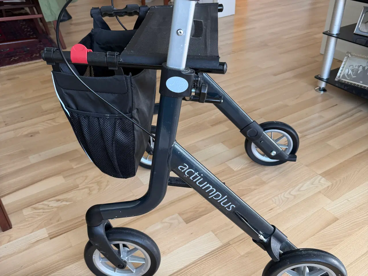 Billede 1 - Rollator 