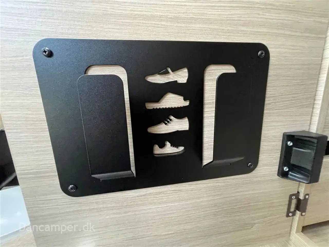 Billede 36 - 2026 - Chausson 630 Titanium Line   Ford Chausson 630 Titanium Line. 165 HK og 8-trins automat gear. Adaptiv fartpilot. Artic-pakke.