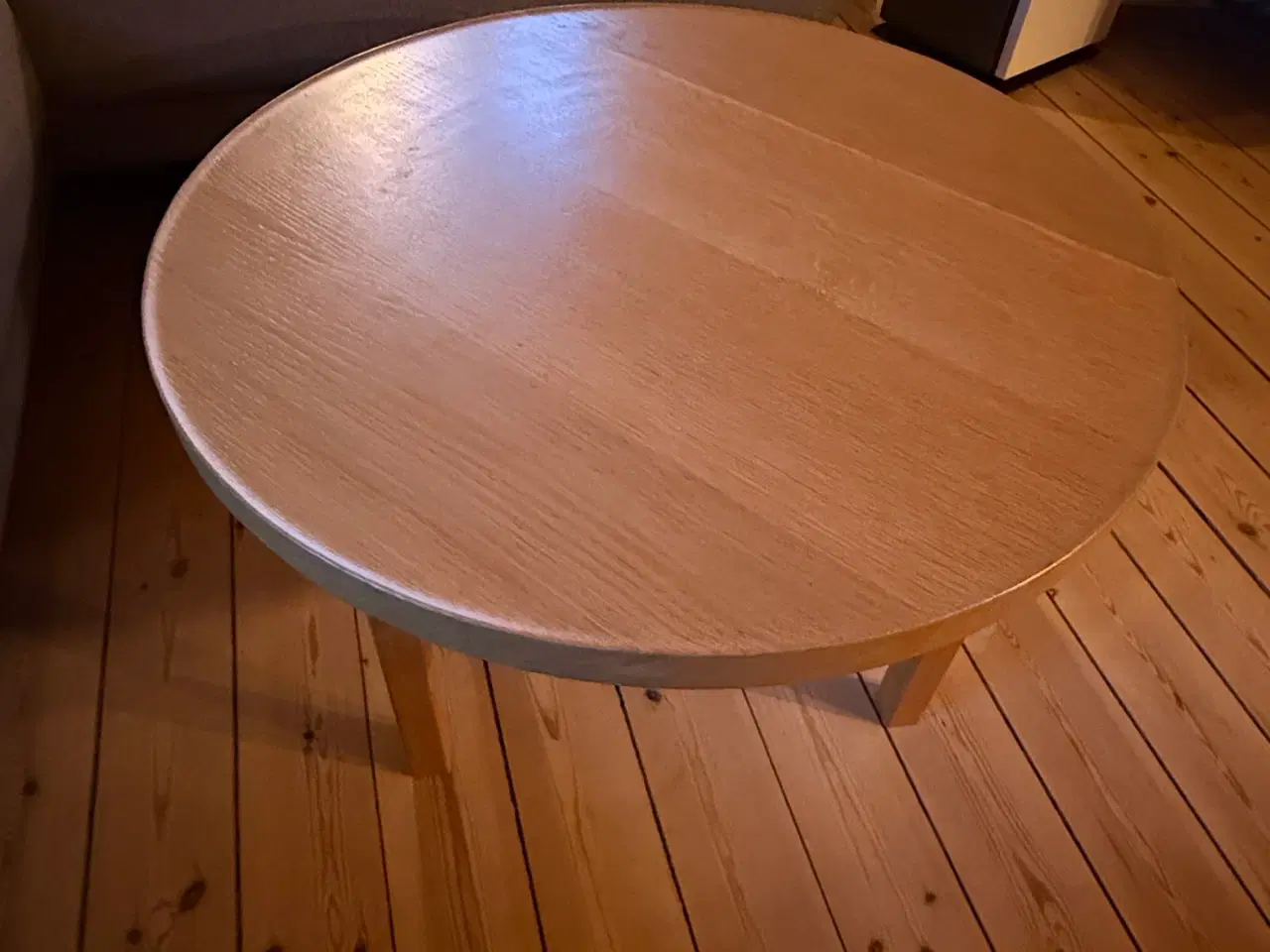 Billede 2 - Sofabord i massiv egetræ