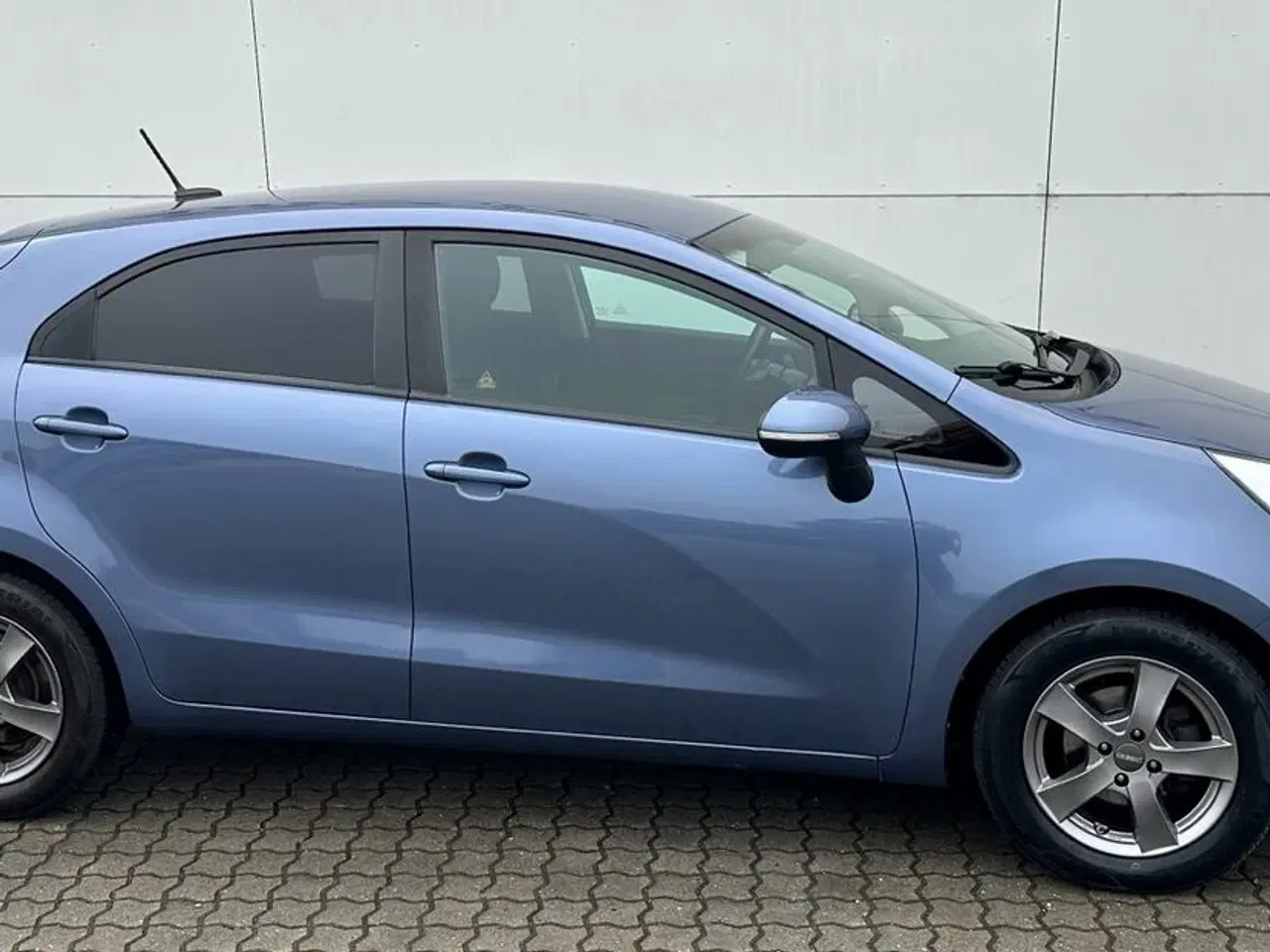 Billede 1 - KØBES: Rio, i20 eller Yaris årg. 2014-2017