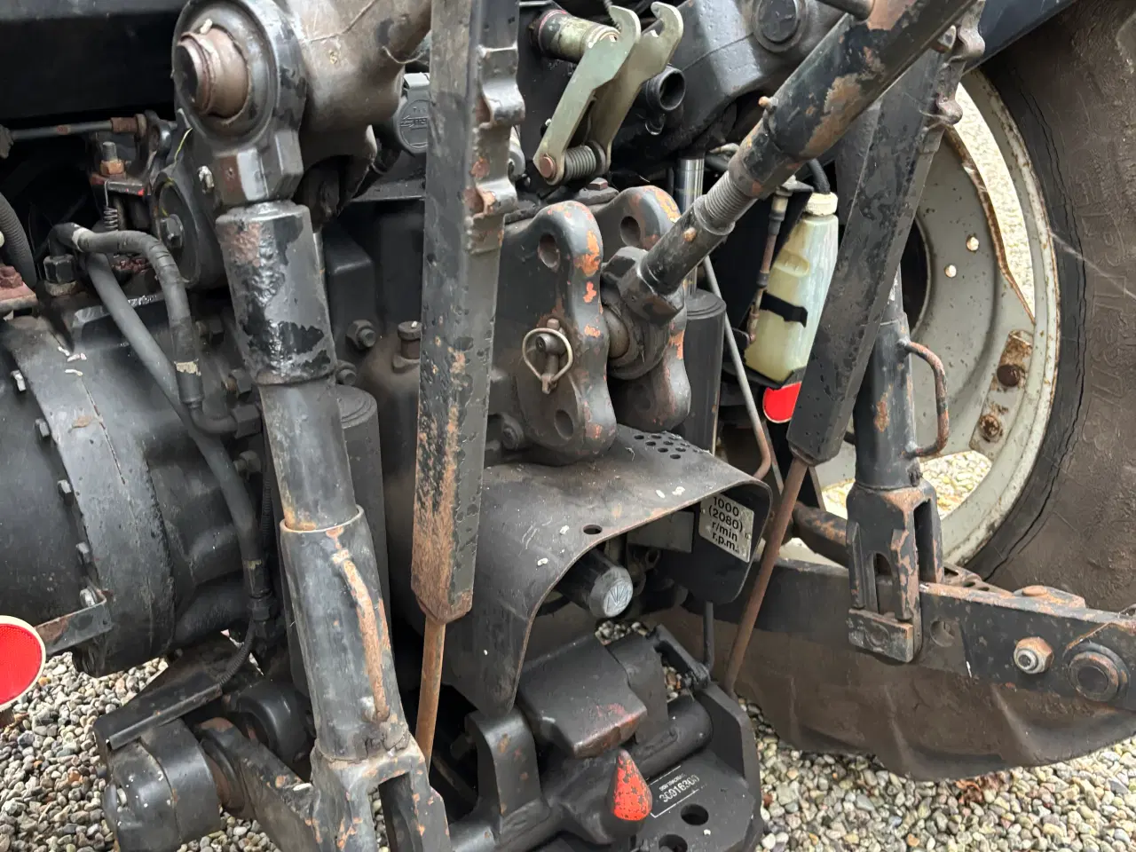 Billede 5 - Valmet 6200 med frontlæsser. 3100 timer 