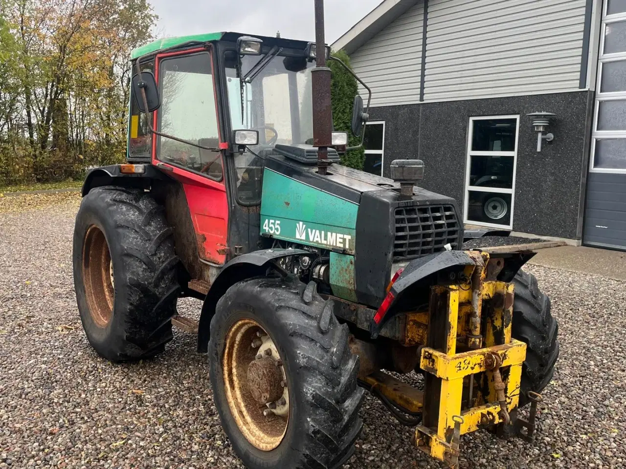 Billede 14 - Valmet 455 Med en slags frontlift