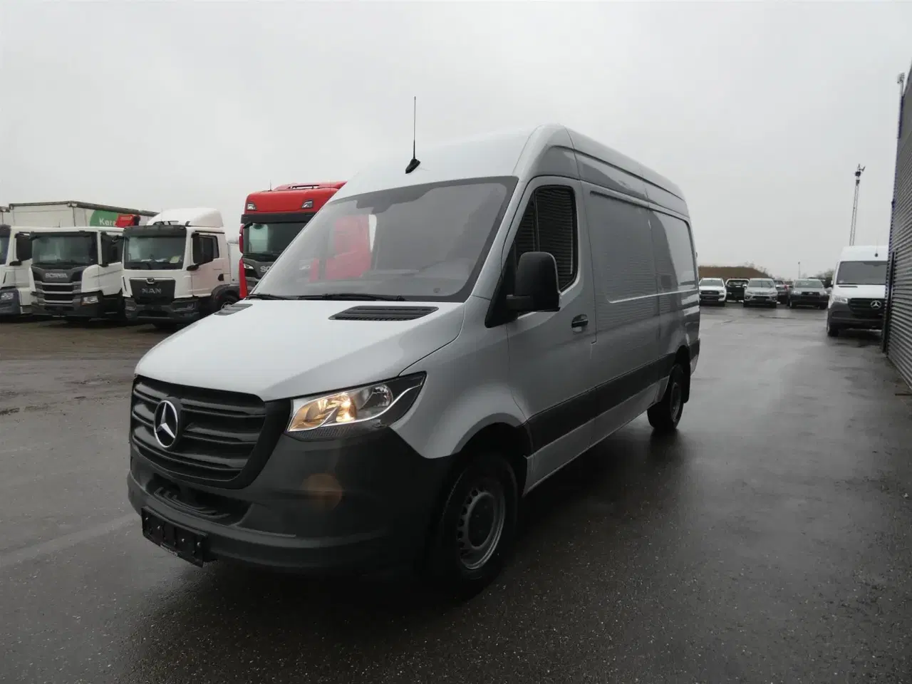 Billede 4 - Mercedes-Benz Sprinter 317 2,0 CDI A2 H2 RWD 9G-Tronic 170HK Van Aut.