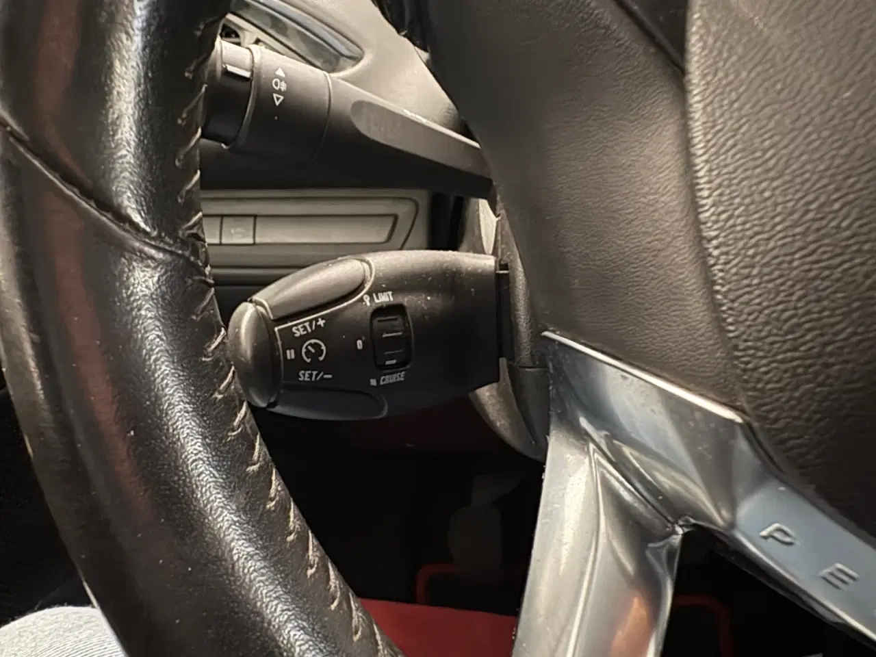 Billede 8 - Peugeot 208 1,6 BlueHDi Envy 100HK 5d
