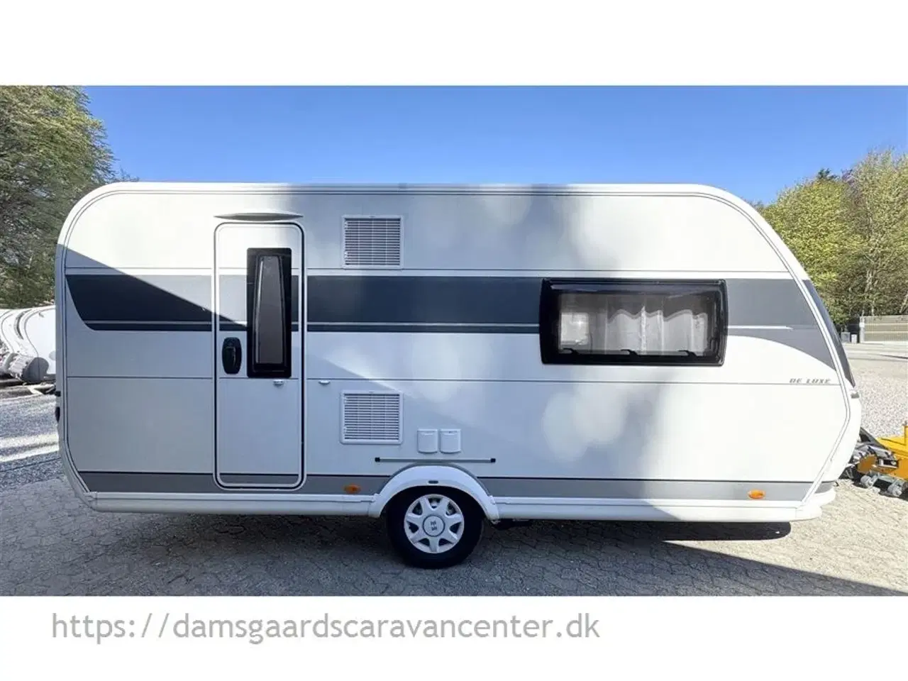 Billede 1 - 2022 - Hobby De Luxe 460 SFf   Queensbed-Gulvtemp.-Mover-Telt