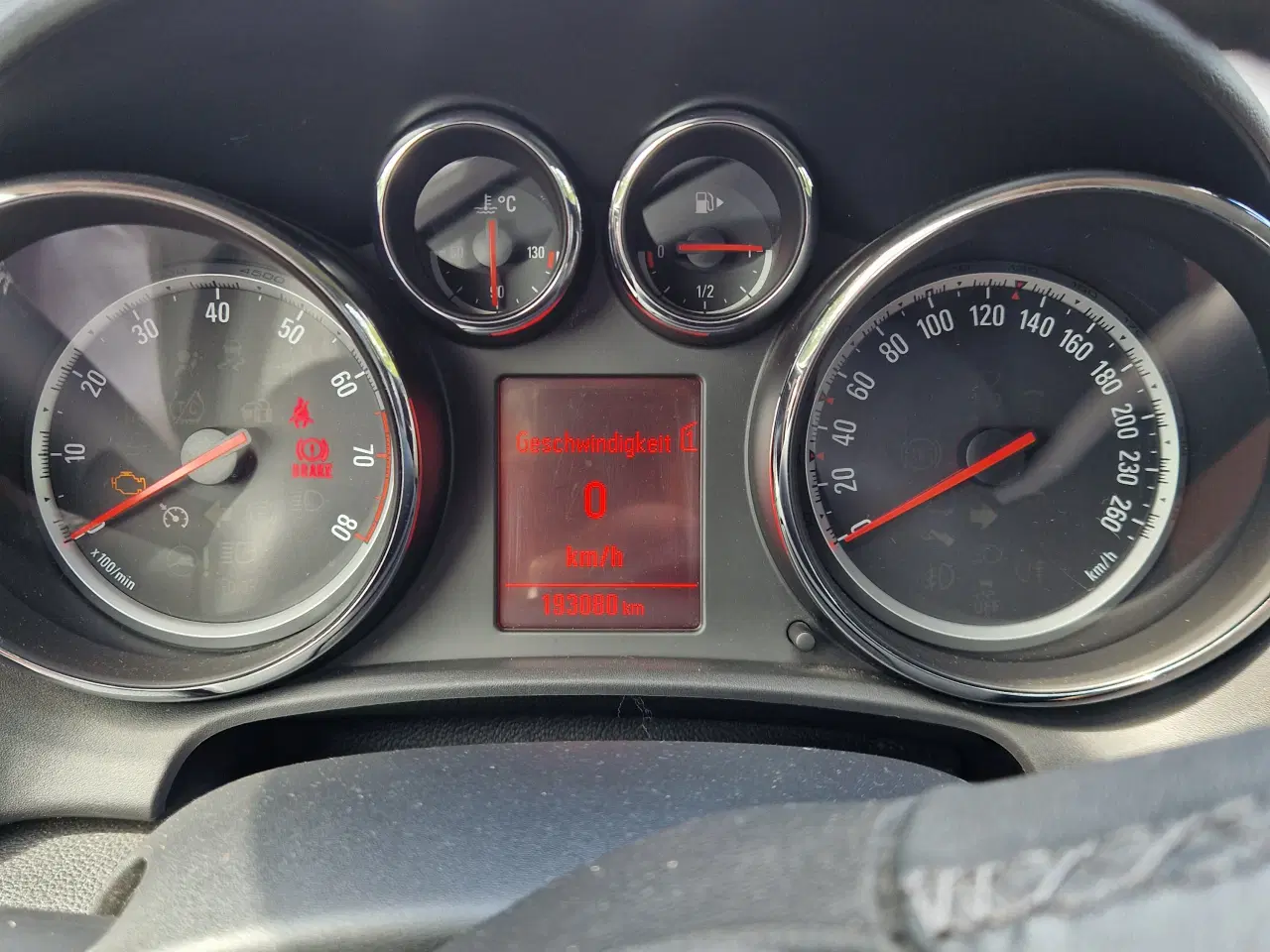 Billede 18 - Opel Astra Sports Tourer – Ny syn, mange nye dele,