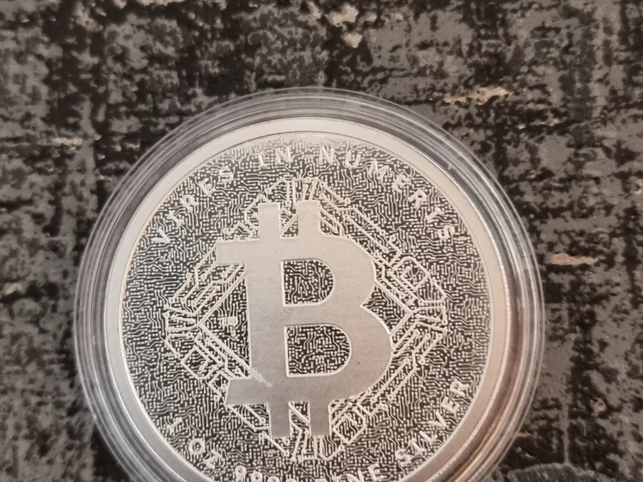 Billede 1 - 2025 1 oz Niue $2 NZD Bitcoin Sølvmønt BU (I kapse