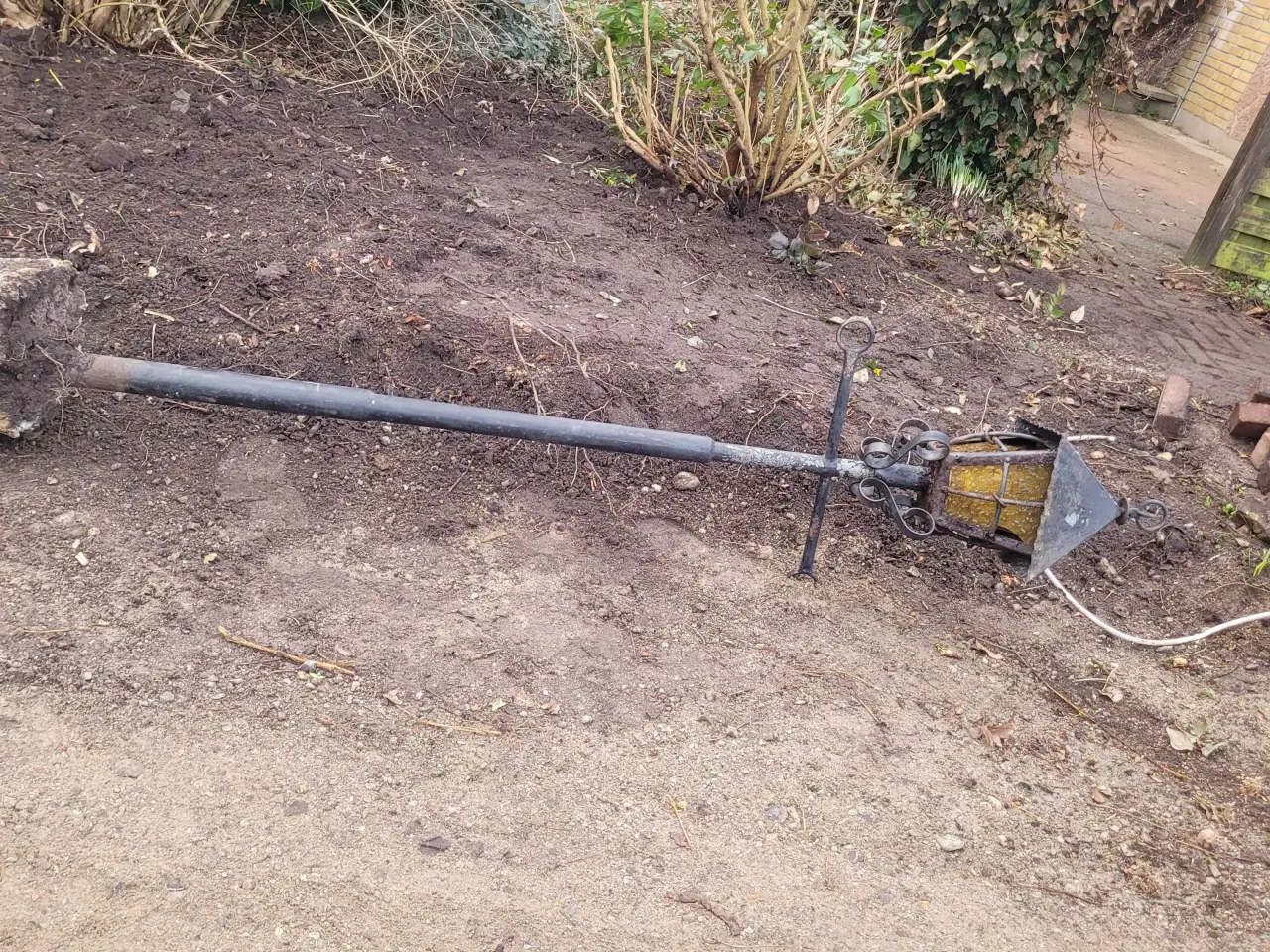 Billede 1 - Udendørs lampe, Ca. 60 år gammel