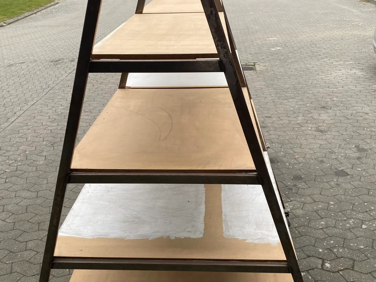 Billede 1 - Metal reol med hjul