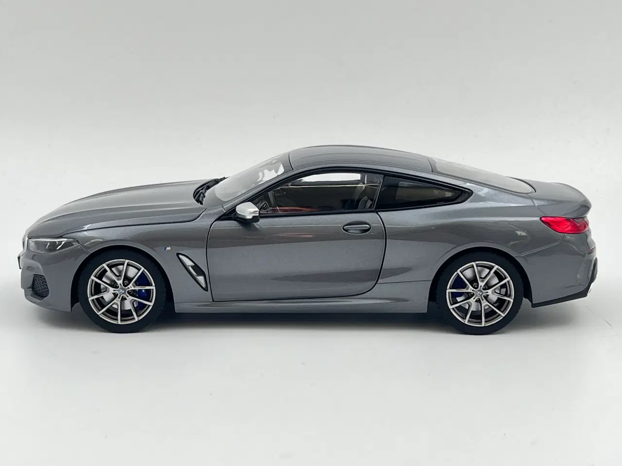 Billede 3 - 2018 BMW M850i Coupe 1:18  Limited Edition 20/200