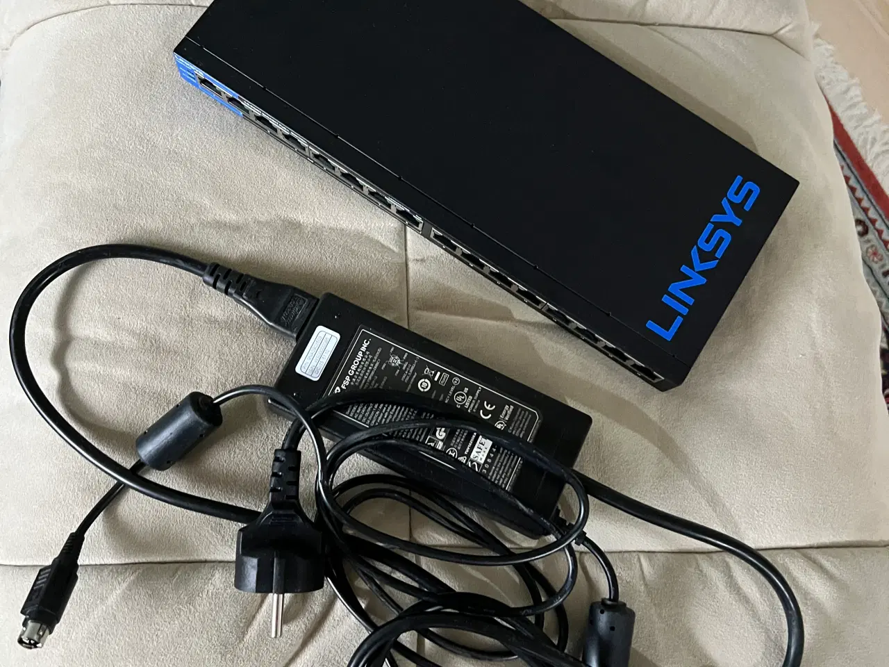 Billede 1 - Switch LINKSYS Switch model LGS116P