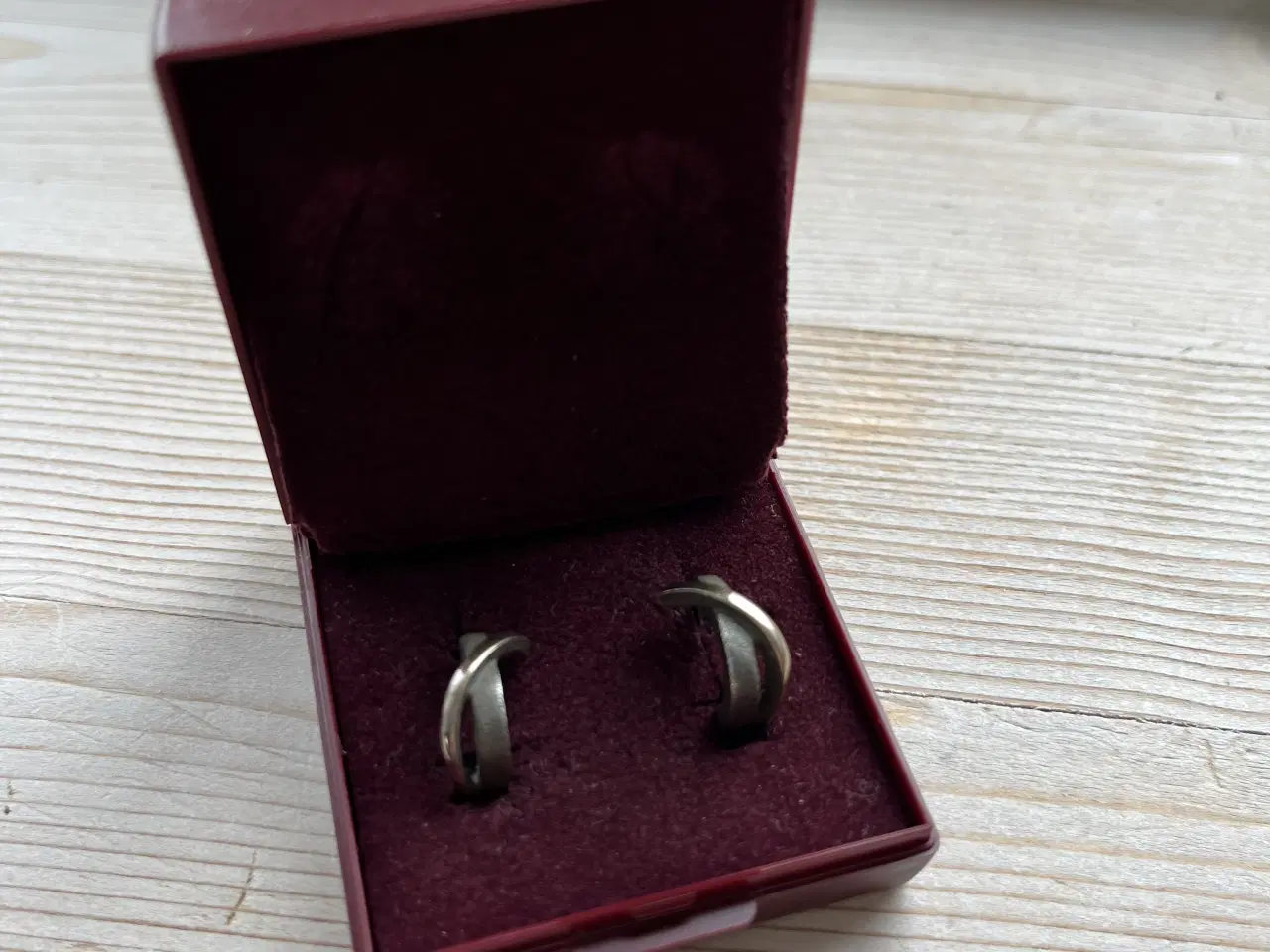 Billede 1 - Øreringe