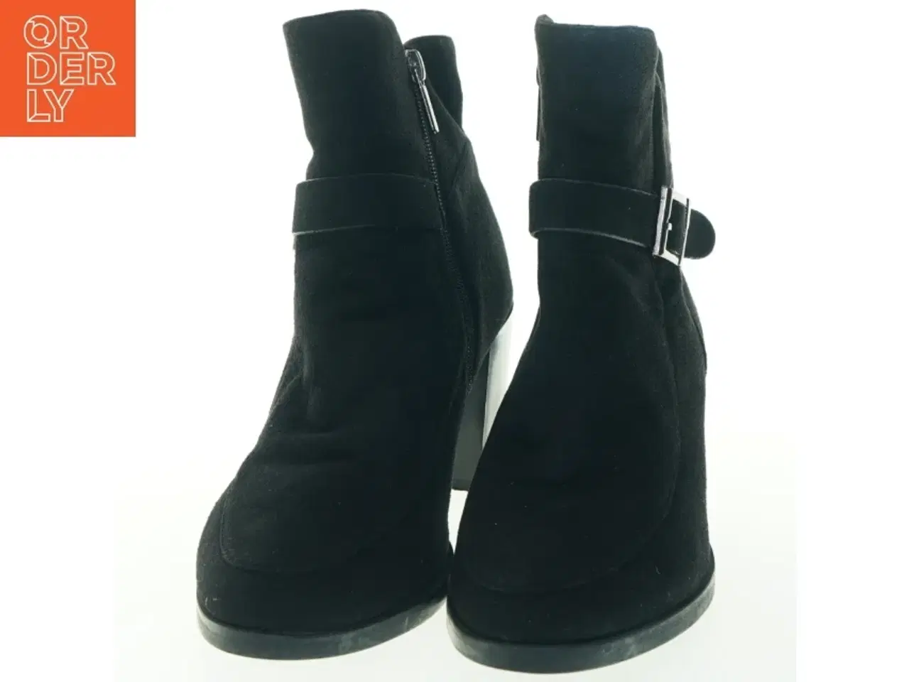 Billede 3 - Stilfulde sorte støvler med blokhæl og spænde – str. 40