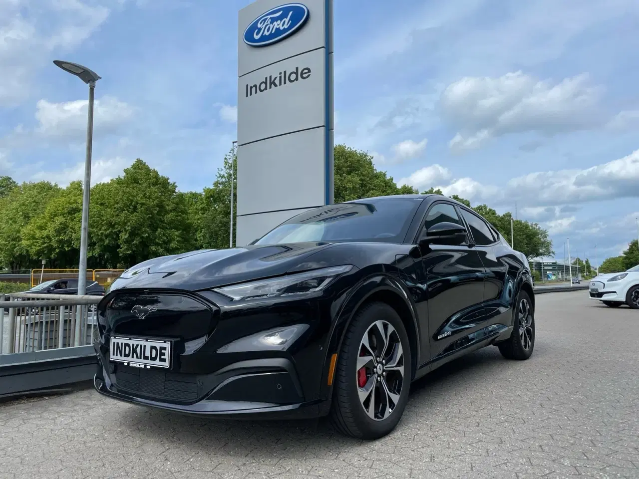 Billede 1 - Ford Mustang Mach-E 75 Premium Standard Range AWD