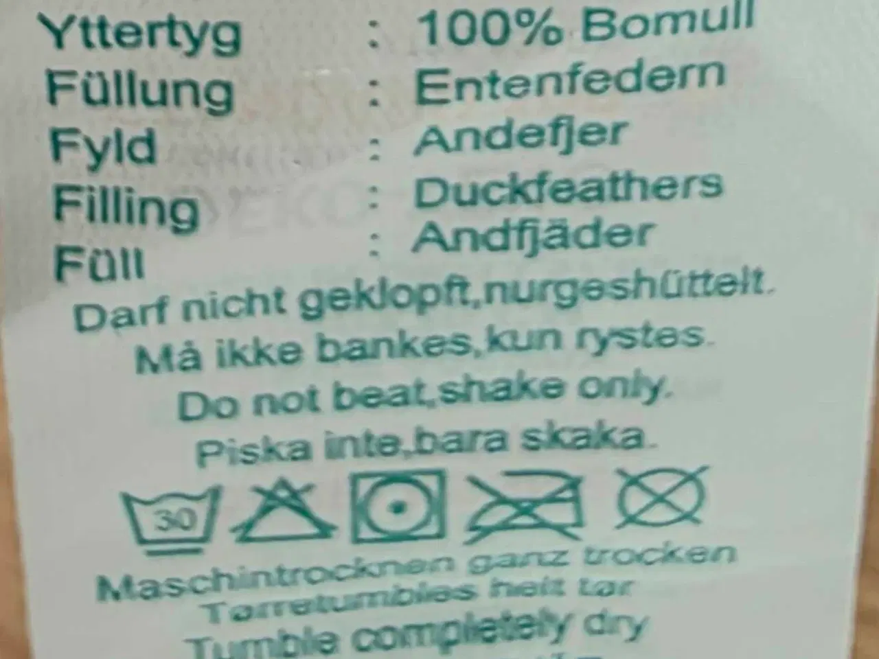 Billede 2 - 2 monteringspuder 30x30 med ægte fjer