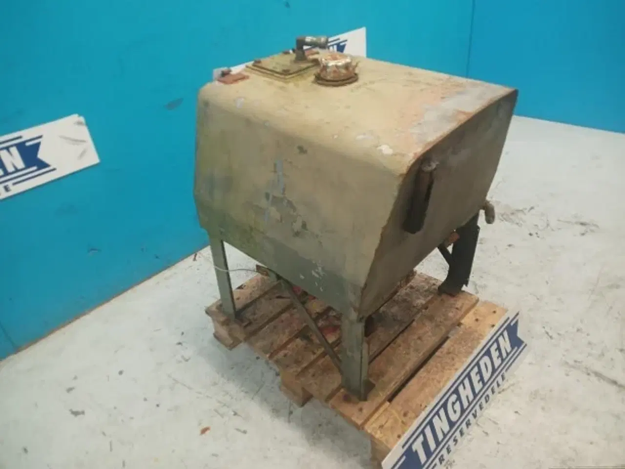 Billede 2 - Hydrema 806 Hydrauliktank 214731