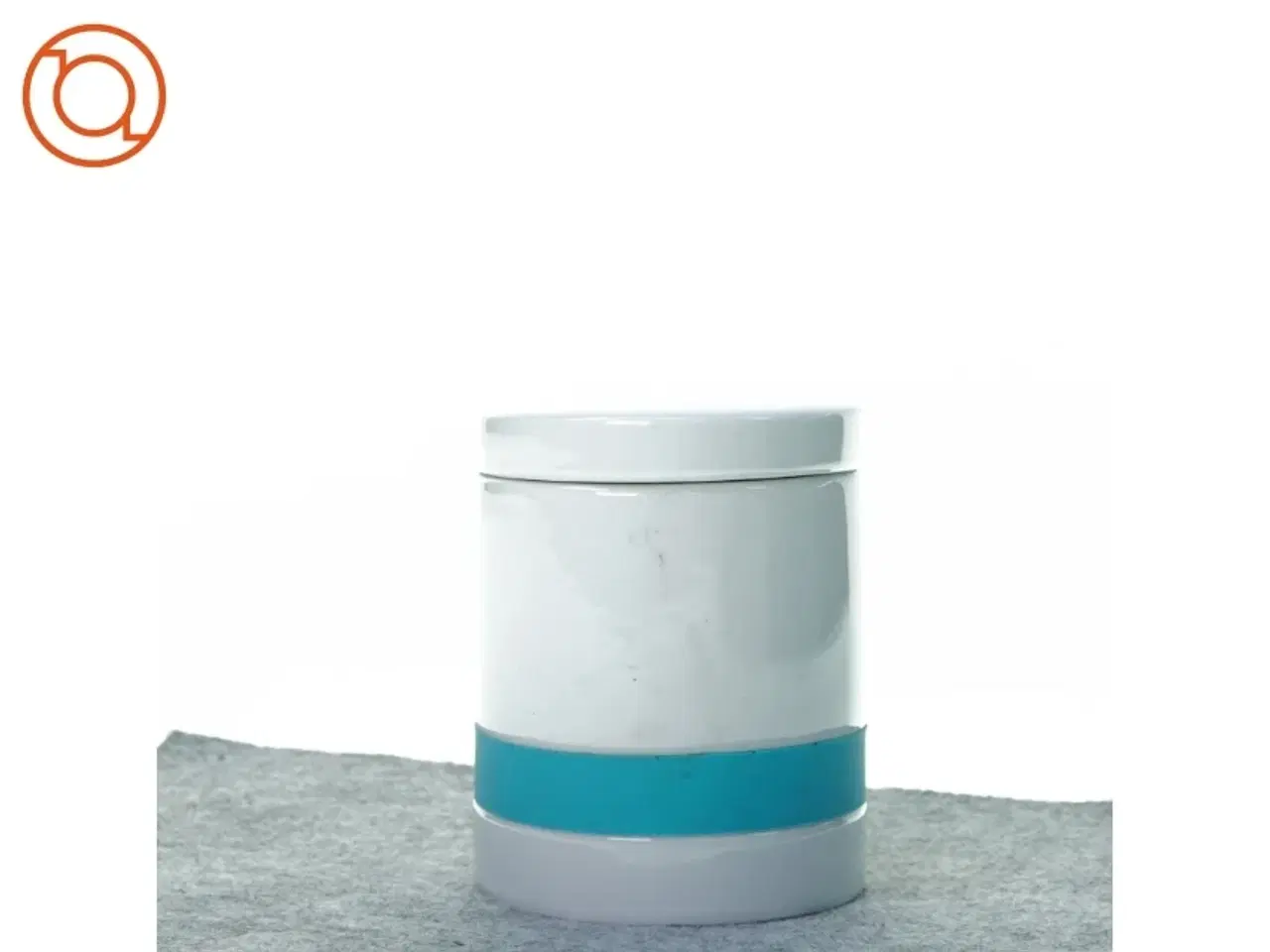 Billede 2 - smuk og stilren porcelænskrukke med siliconebånd og låg (str. 12 cm)