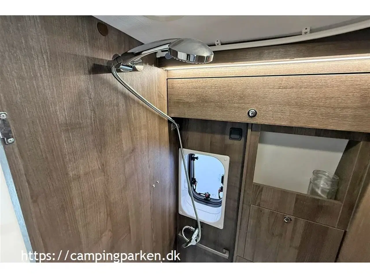 Billede 10 - 2024 - Benimar Benivan 161 ES   Kort van med enkeltsenge under 6 meter