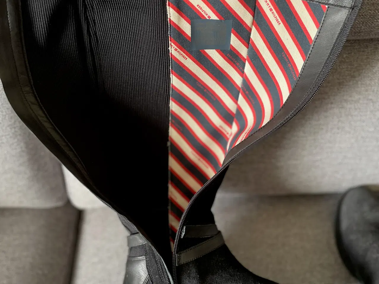 Billede 5 - NEDSAT Tommy Hilfiger langskaftet støvle, str. 37