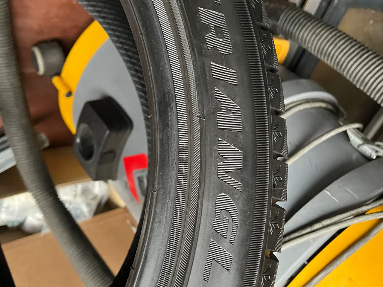 Billede 4 - 19” vinterdæk 6/7 mm mønster