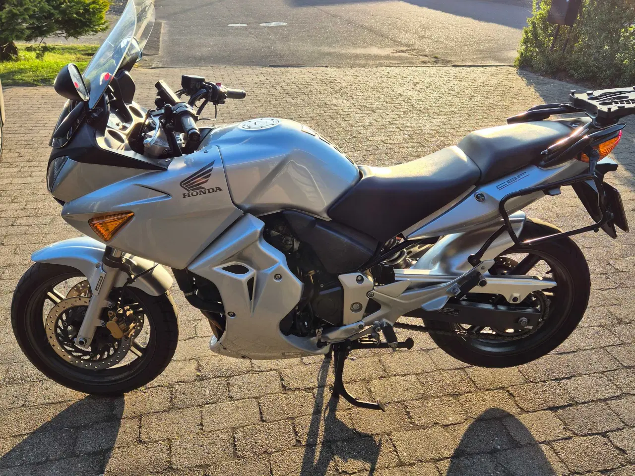 Billede 3 - Honda CBF 600 SA