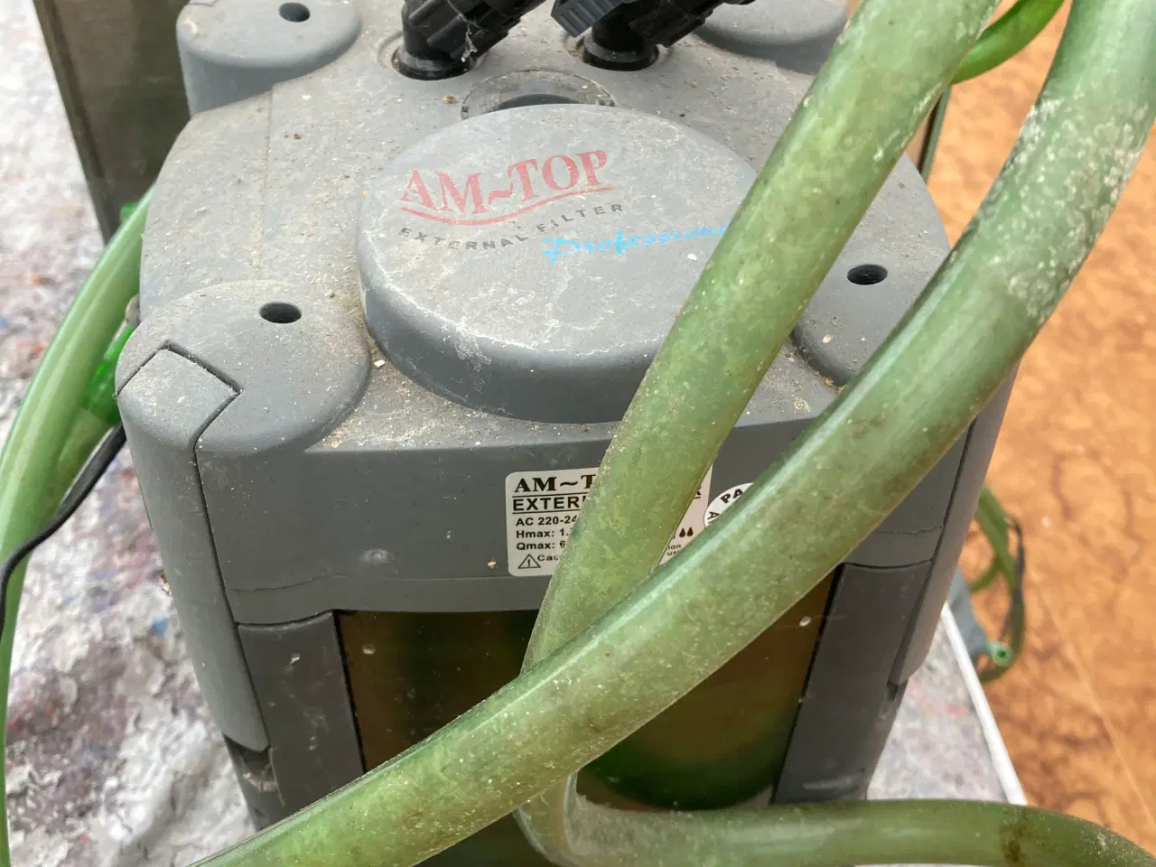 Billede 2 - Akvarium m/ pumpe