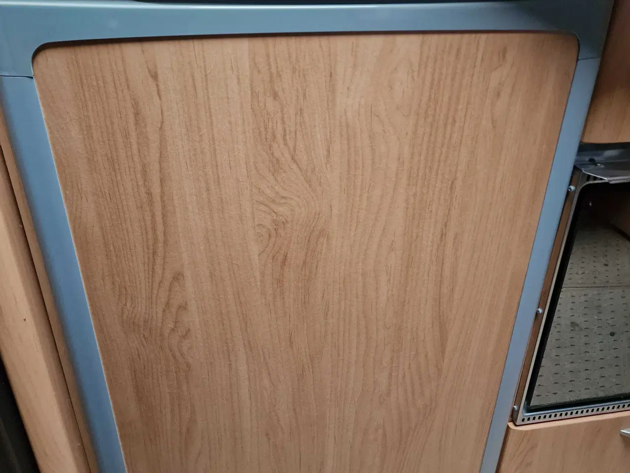 Billede 13 - Køjevogn med fransk seng og sidde gruppe